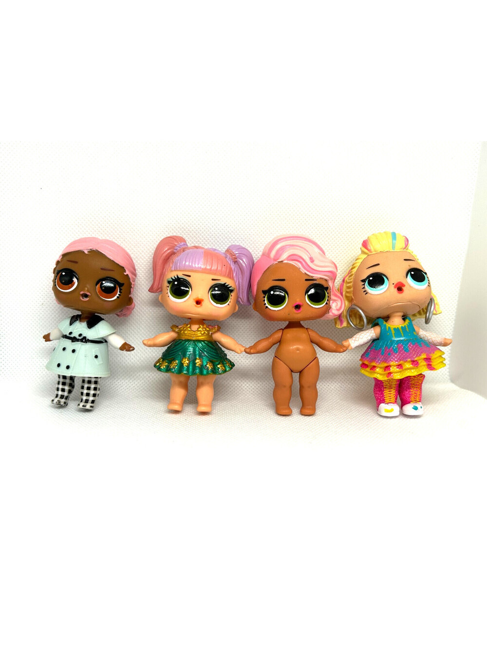 Lot of 4 LOL Surprise Dolls
